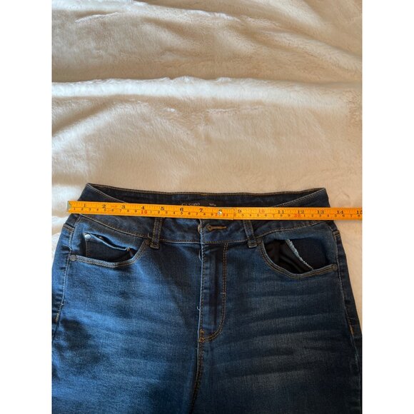 Ci Sono Dark Wash Skinny Jeans – Size 9/29, Frayed Hem, Stretch Denim - Picture 8 of 11